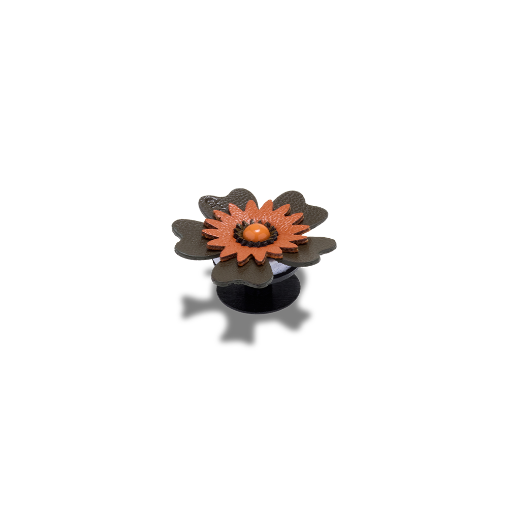 Jibbitz™ Charm Faux Leather Brown Flower